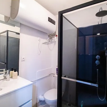 Lägenhet Saint Jacques, *