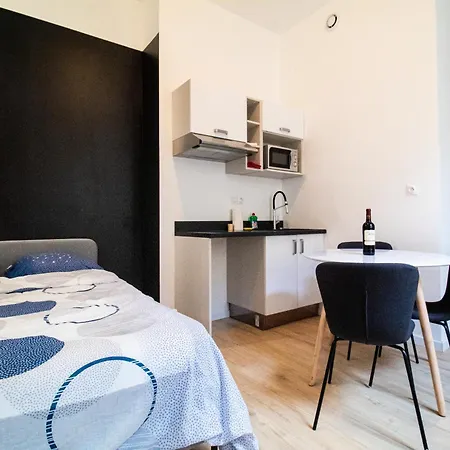 Apartment Saint Jacques,