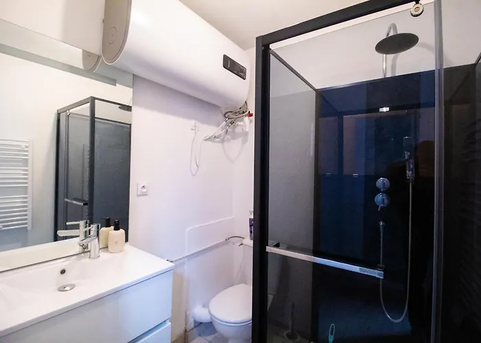 Apartment Saint Jacques, *