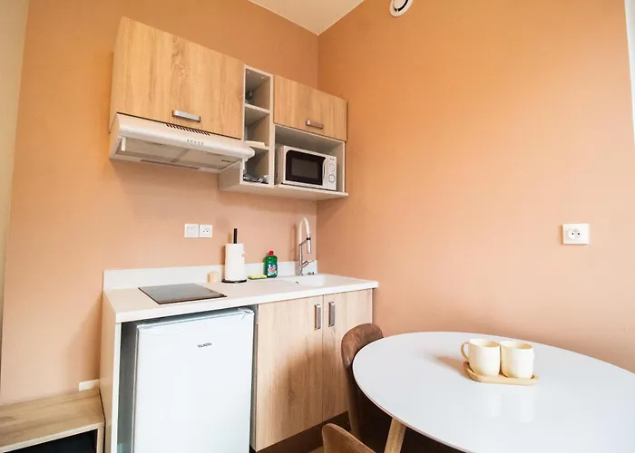 Saint Jacques, * Chatellerault